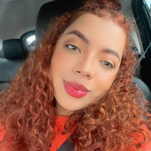 Meet your Posher, Lina marcela